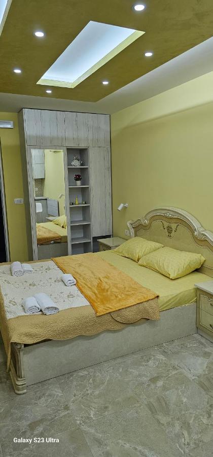 Ekonomic Apartmani Golubovci Экстерьер фото